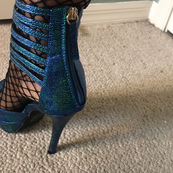 New FRH multi color platform pumps - Picture 6 of 8